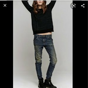 The News 6397 Dirty Twisted Seam Jean